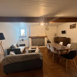  Hébergement de vacances Le Cocon Des Nestes France